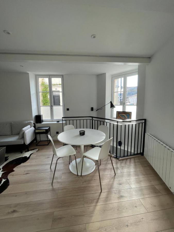 Le Loft Bleu - Un Atelier-Cocon Elegant & Central Bordeaux Kültér fotó