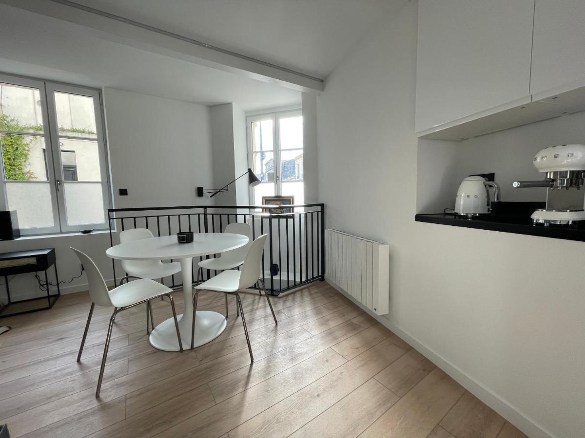 Le Loft Bleu - Un Atelier-Cocon Elegant & Central Bordeaux Kültér fotó