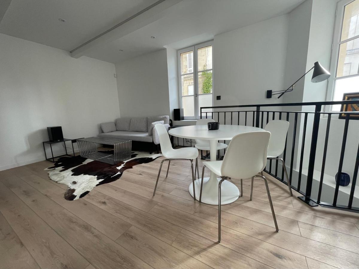 Le Loft Bleu - Un Atelier-Cocon Elegant & Central Bordeaux Kültér fotó